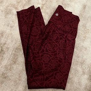 Lululemon 3/4 leggings size 4